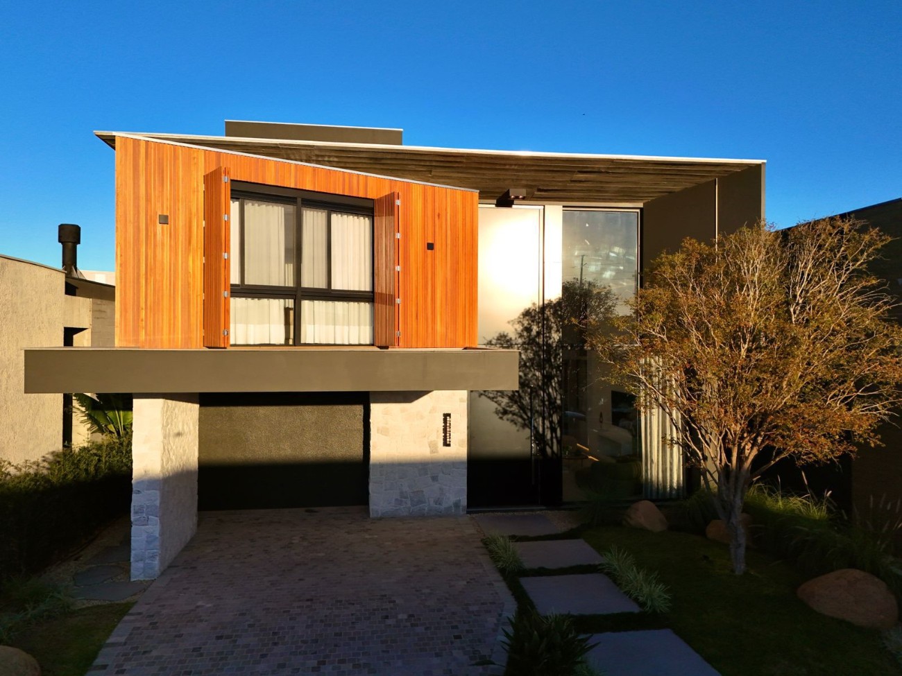 Casa em Condomínio 4 dormitórios para venda, Santa Luzia  em Capão da Canoa | Ref.: 16914