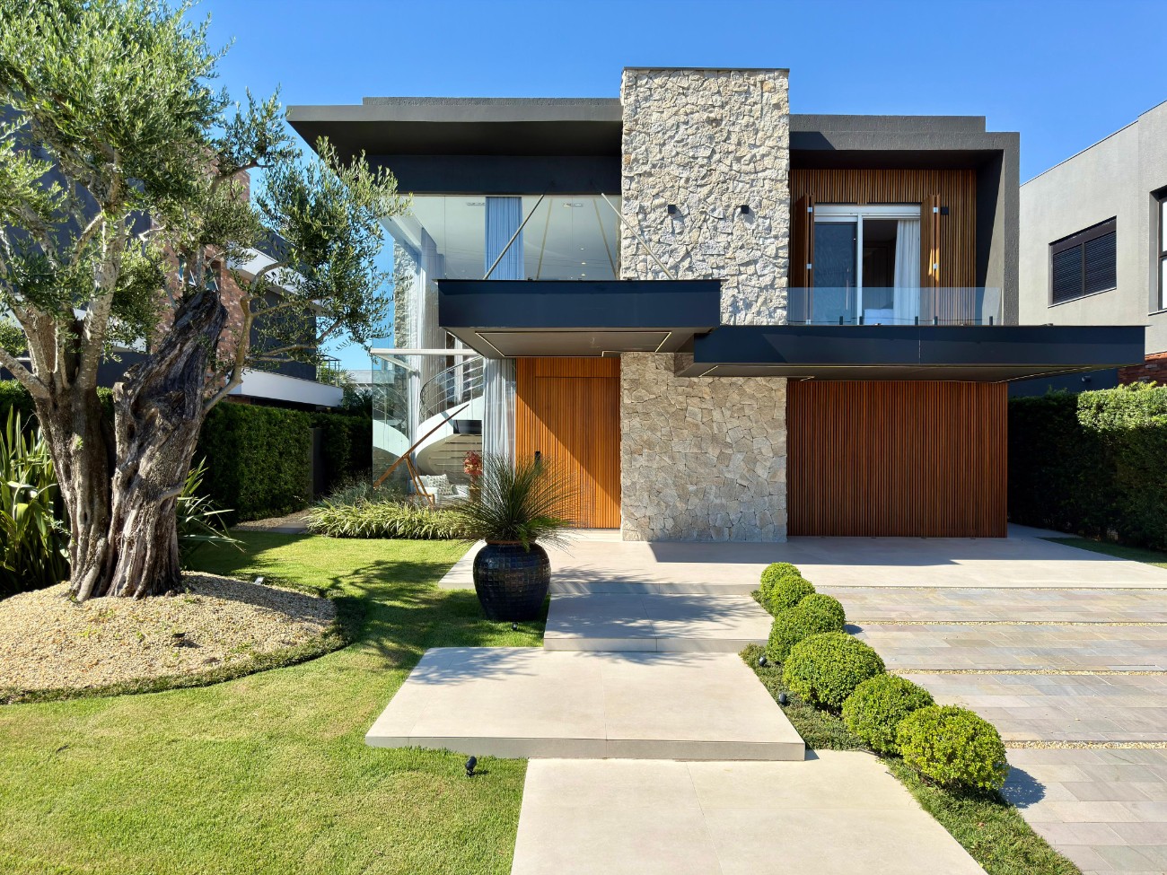 Apartamento 5 dormitórios para venda, Xangrila em Capão da Canoa | Ref.: 16977